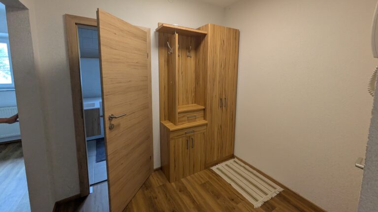 PXL_20250821_092247859.RAW-01.COVER~2